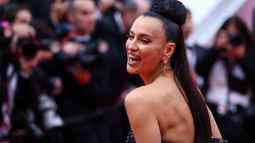 Así ha sido la alfombra roja del primer día del Festival de Cannes (Foto: Gtres - H Tom NHholson/Shutterstock (15297148a)).