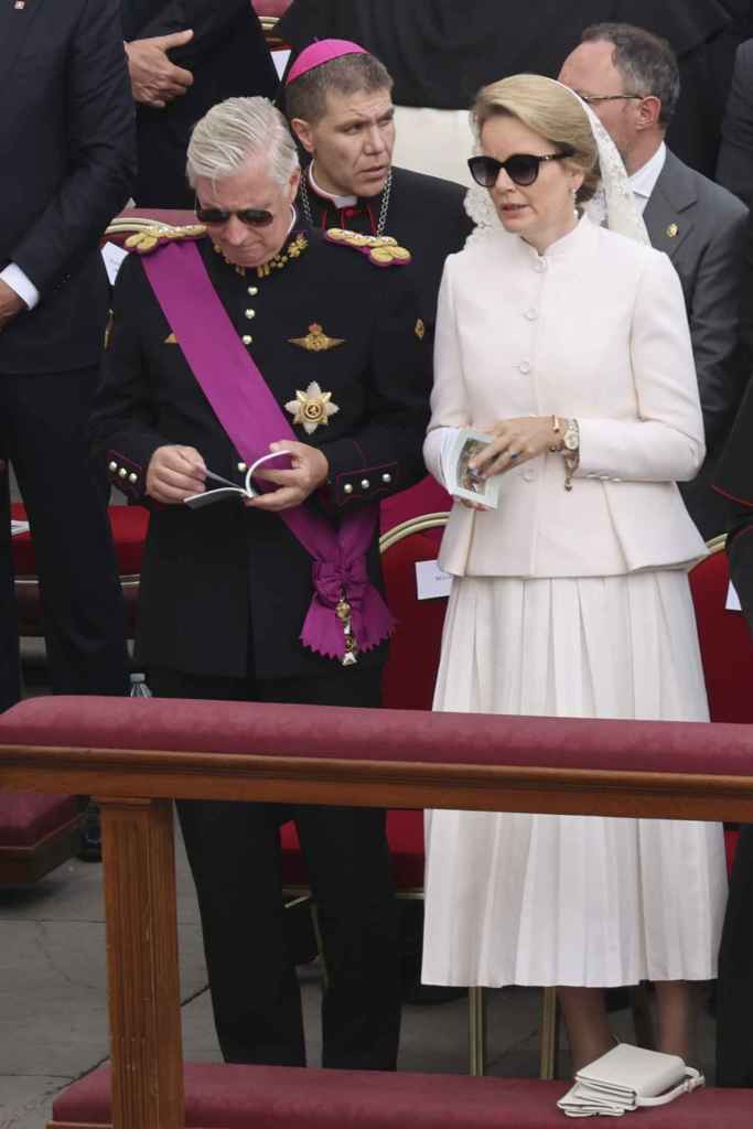 Felipe y Matilde de Mónaco en la misa de inicio del pontificado de León XIV