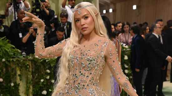 Karol G en la MET Gala 2024 (Foto: Gtres).