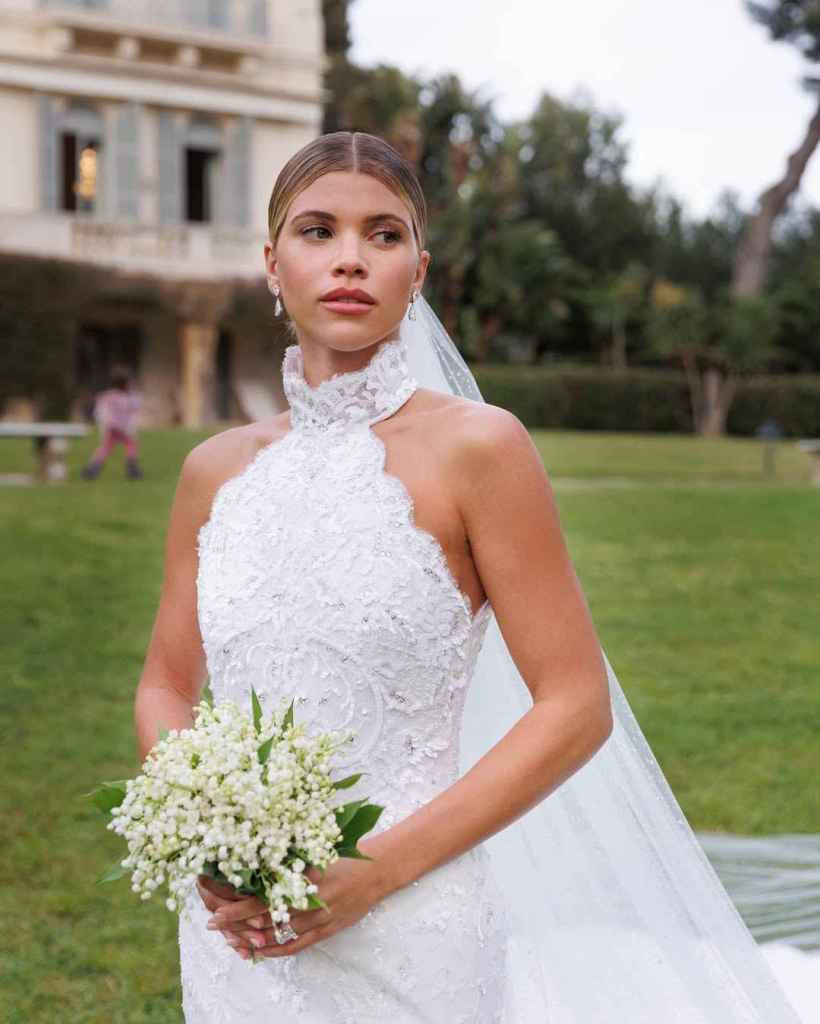 Cuidarnos las manos es imprescindible para lucir una manicura bonita en nuestra boda