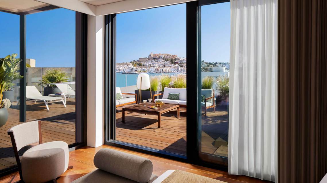 NH Collection continúa su expansión y se estrena en Baleares con la apertura de NH Collection Ibiza.