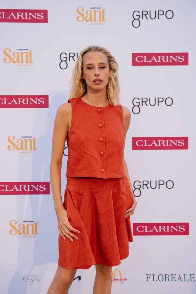 El look de Olivia Baglivi para la fiesta del décimo aniversario del Grupo GO