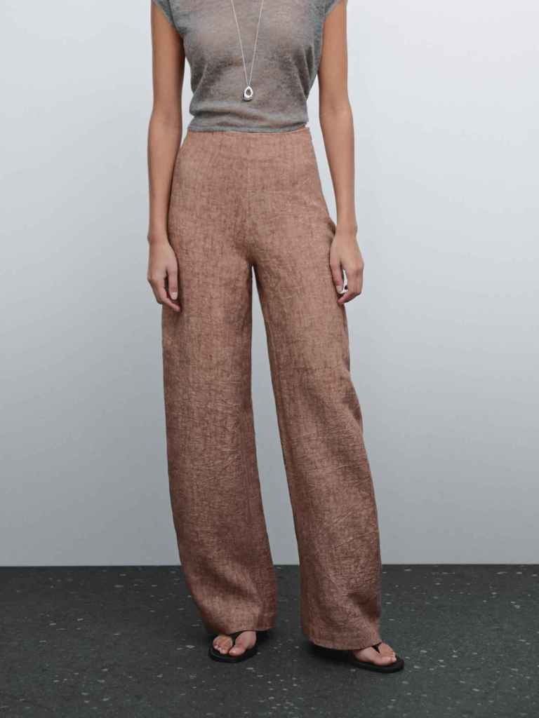 Pantalón 100% de lino de las rebajas de verano de Massimo Dutti