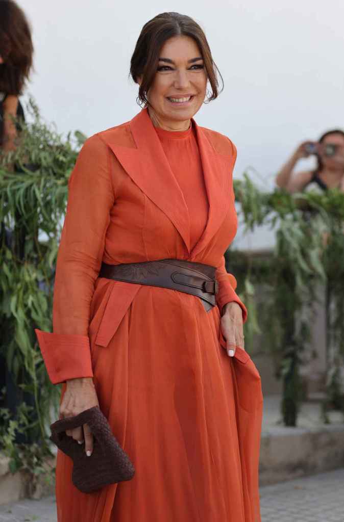El look de Raquel Revuelta para la boda de su hija, Claudia Ula, con Vicente Benítez en Cádiz