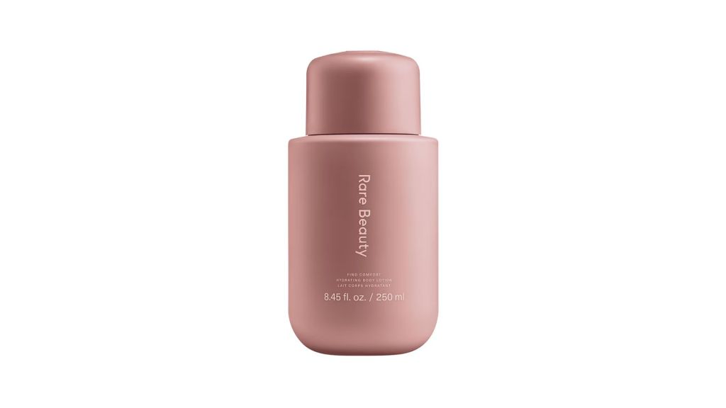 Hidratante corporal de Rare Beauty rebajada a mitad de precio