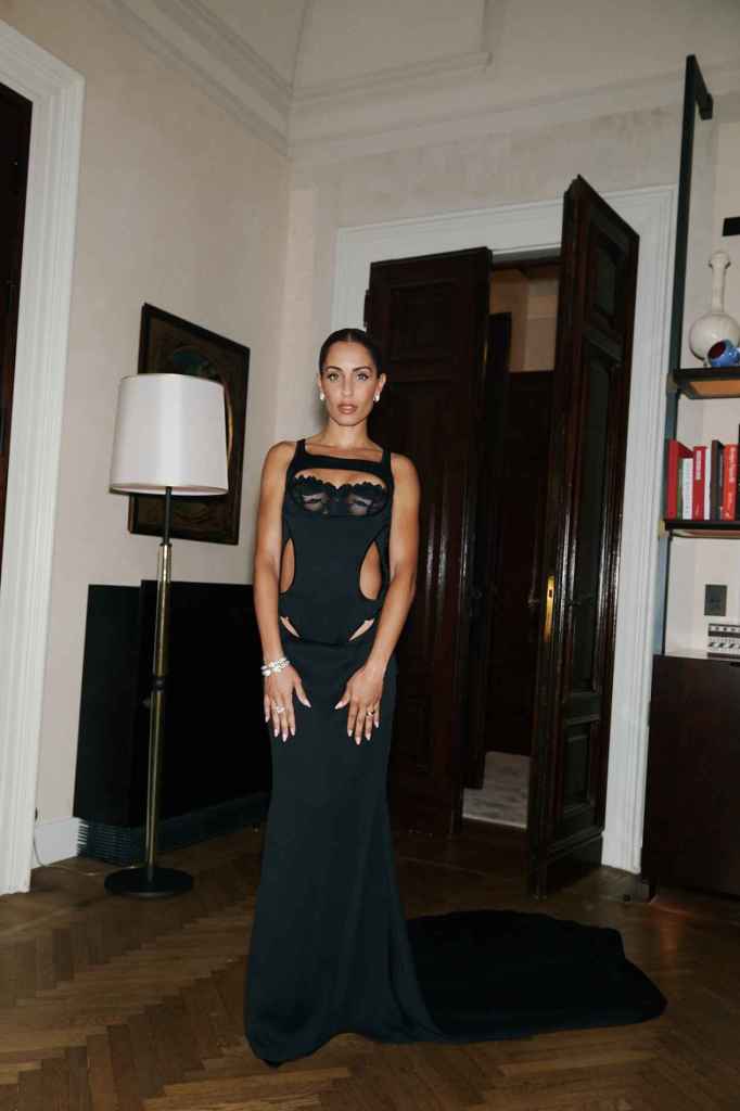 El look de Hiba Abouk para la alfombra roja del Festival de Venecia