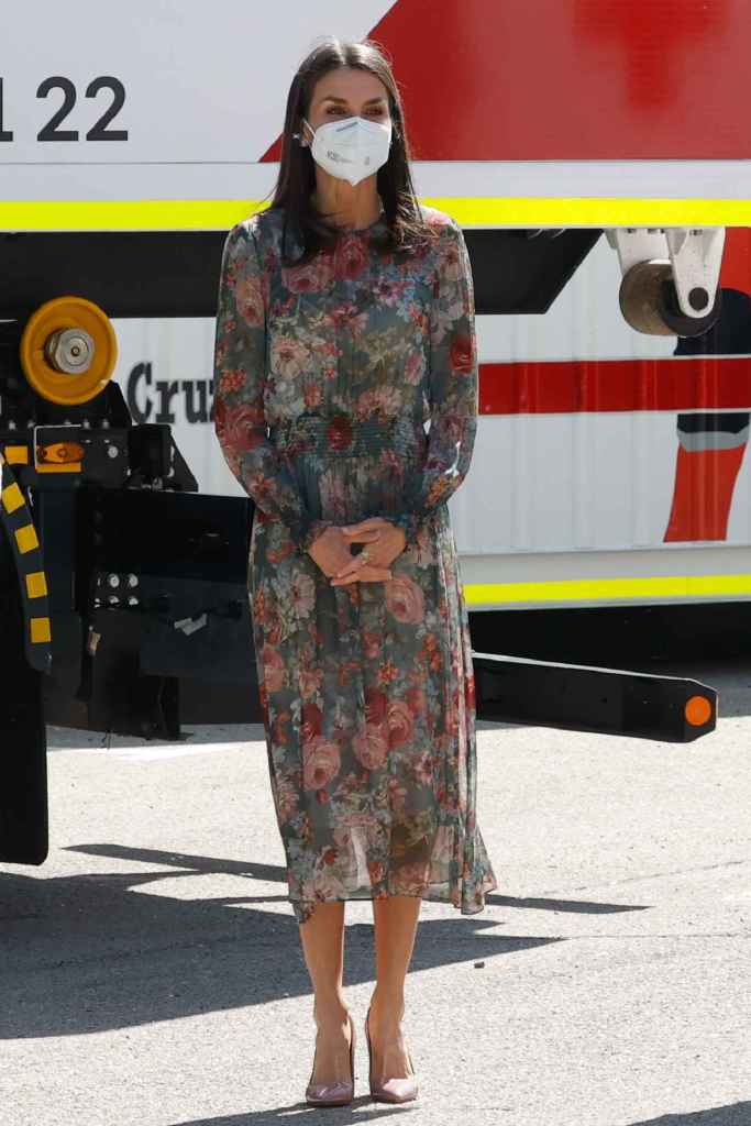 Letizia con su vestido de flores más usado de Zara