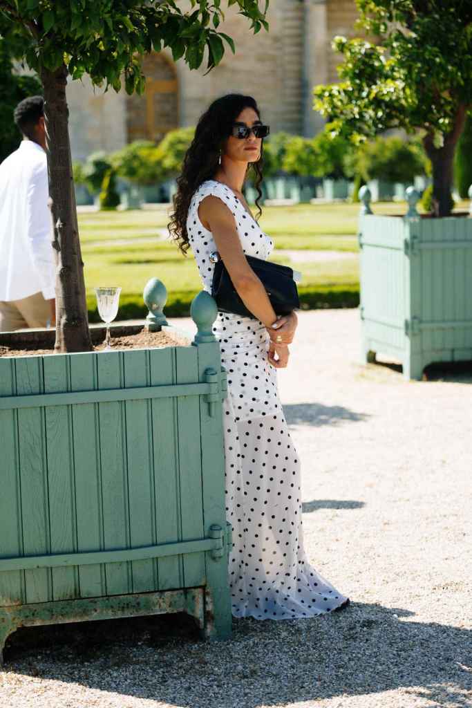 Los vestidos de lunares son un clásico que nunca falla