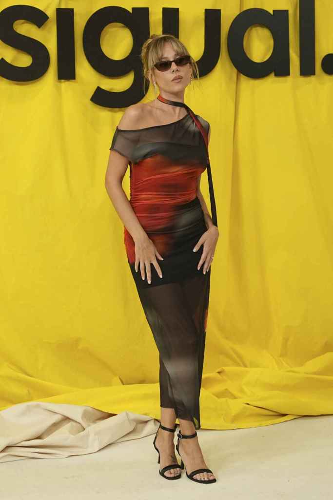 Ester Expósito en el desfile de Desigual en Barcelona