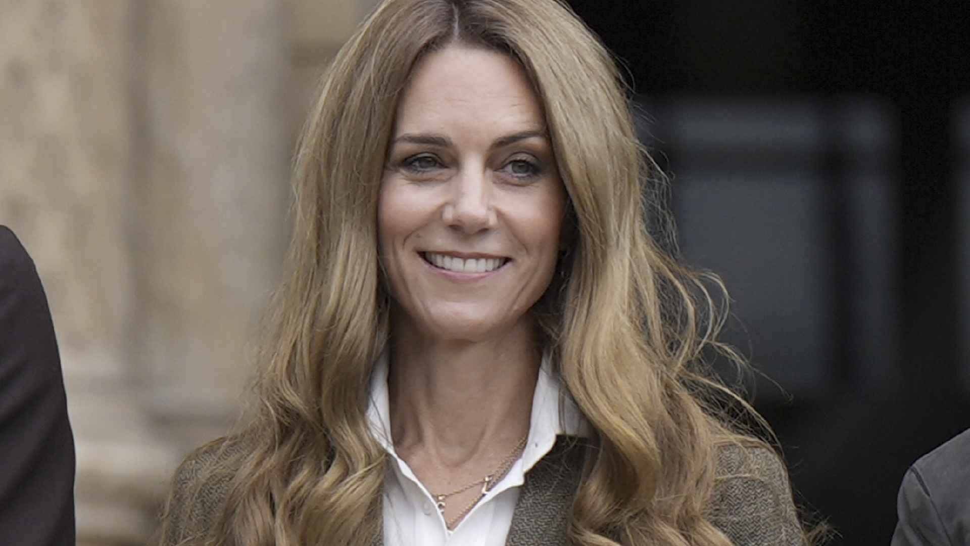 Kate Middleton con su cambio de look y su nuevo color rubio
