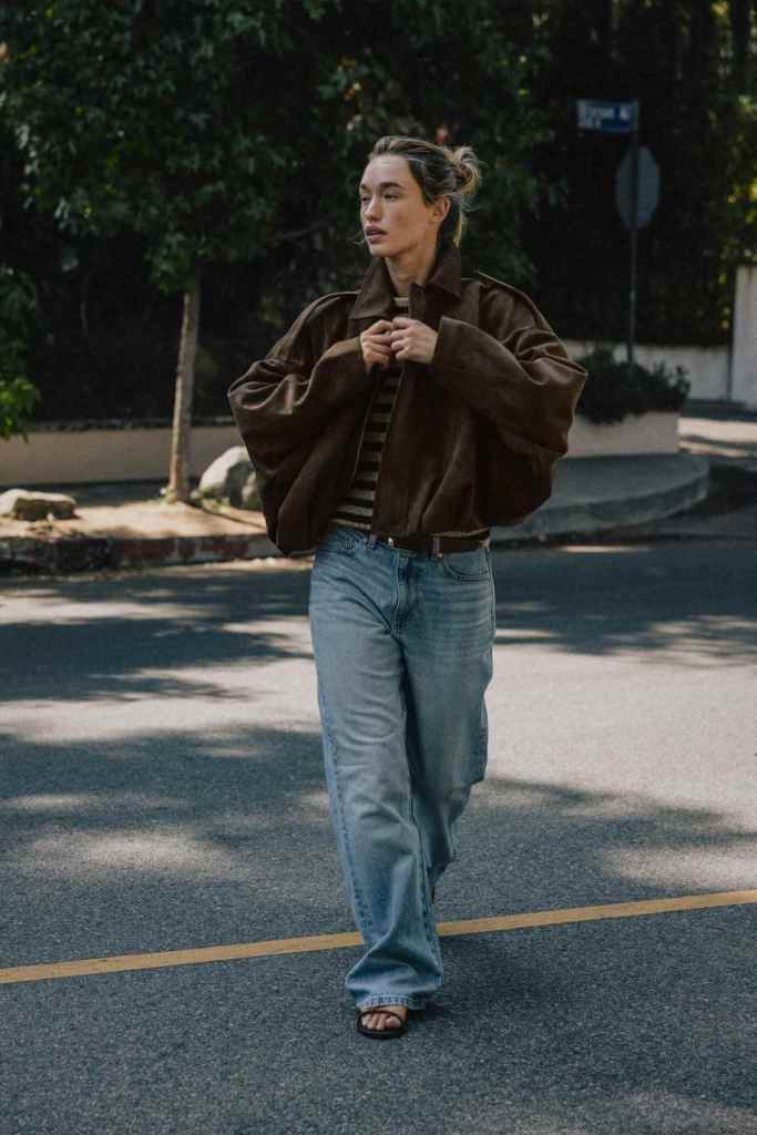 La chaqueta viral de Zara efecto ante en su versión marrón