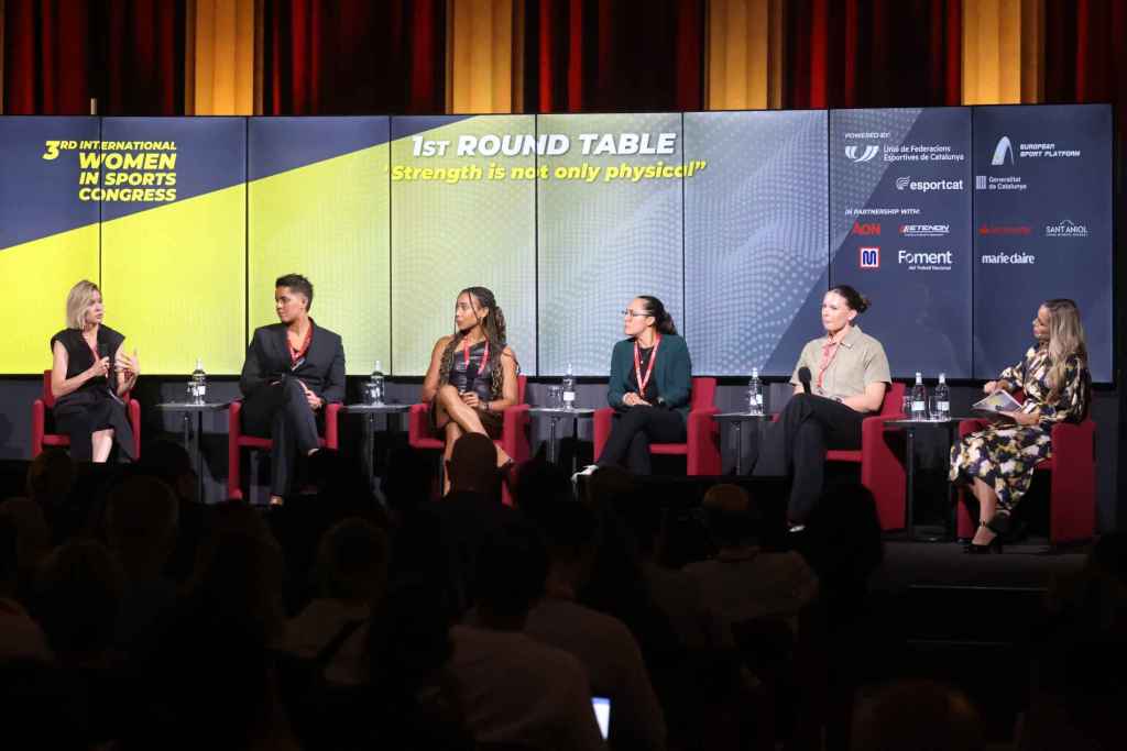 Mesa de debate Strength is not only physical