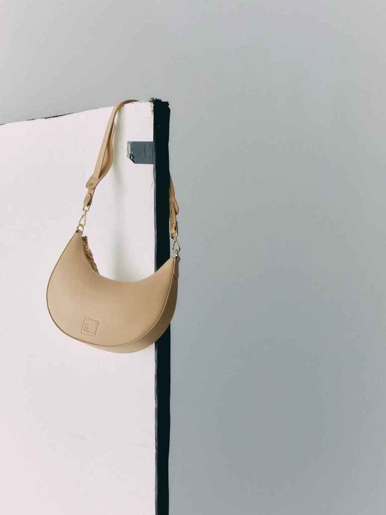 Los bolsos de Leandra tendrán descuentos por el Black Friday del 23 al 30 de noviembre