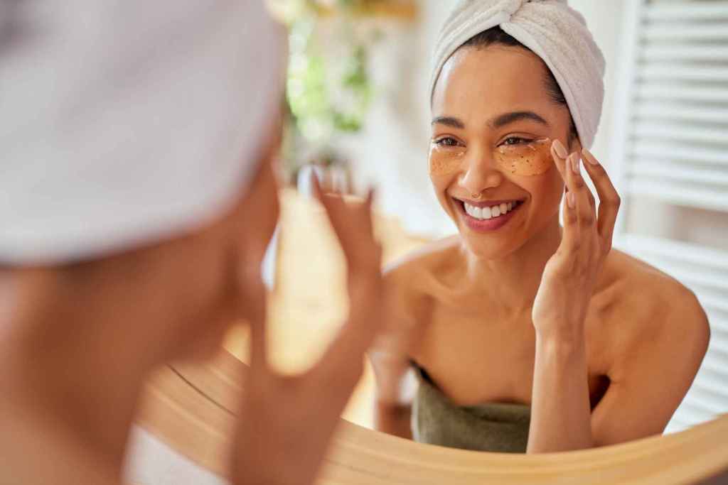 Los parches de ojos son una muy buena herramienta para conseguir una mirada más descansada