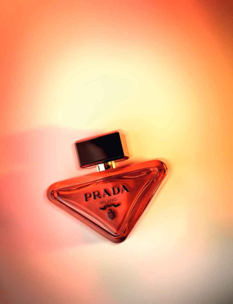 Paradoxe Radical Essence, de Prada ganador del premio a mejor perfume amaderado
