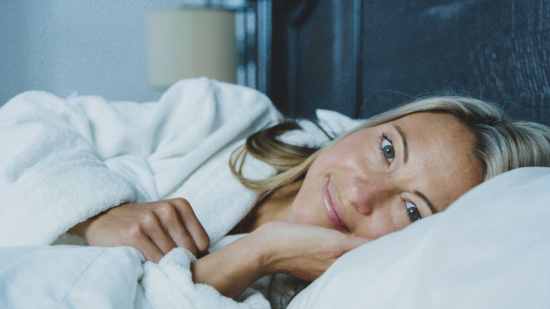 quitar-maquillaje-almohada